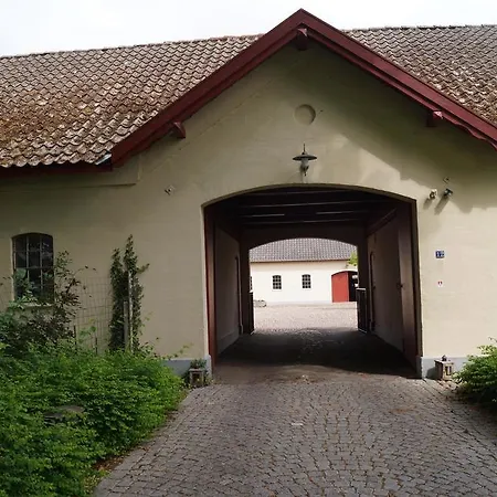 89 With Hot Tub Apartment Middelfart